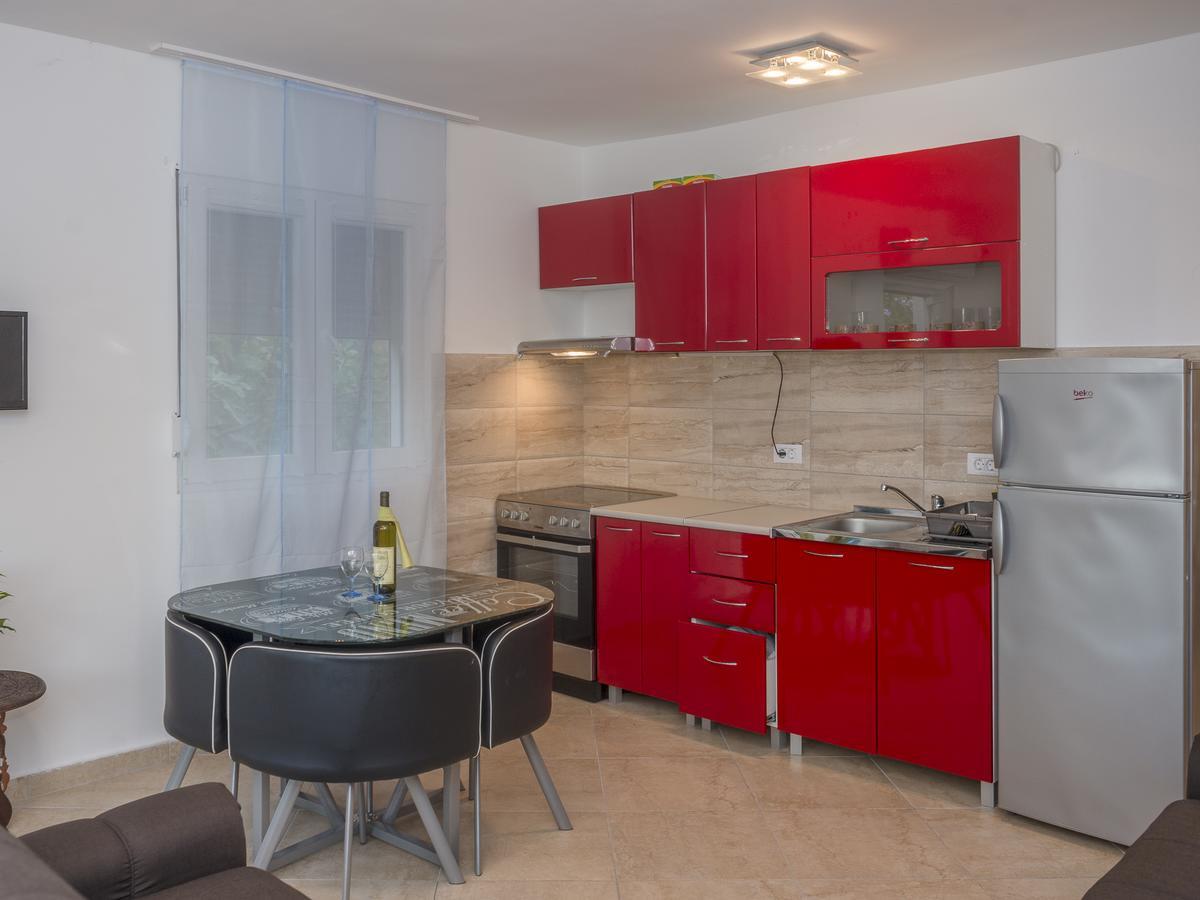 Apartmani Seka Херцег Нови Екстериор снимка
