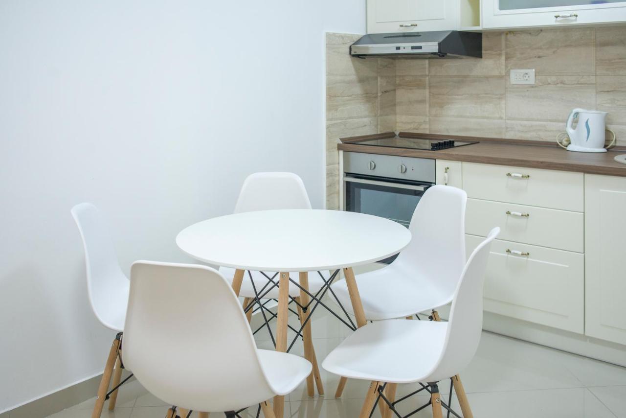 Apartmani Seka Херцег Нови Екстериор снимка