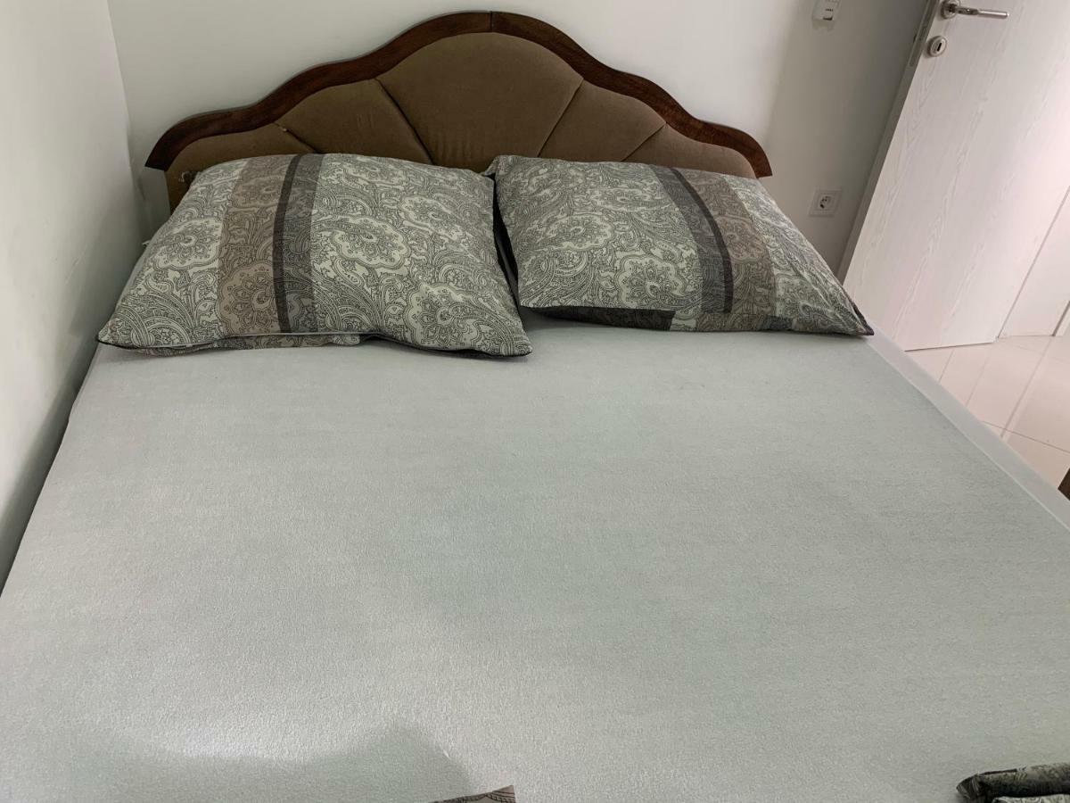 Apartmani Seka Херцег Нови Екстериор снимка